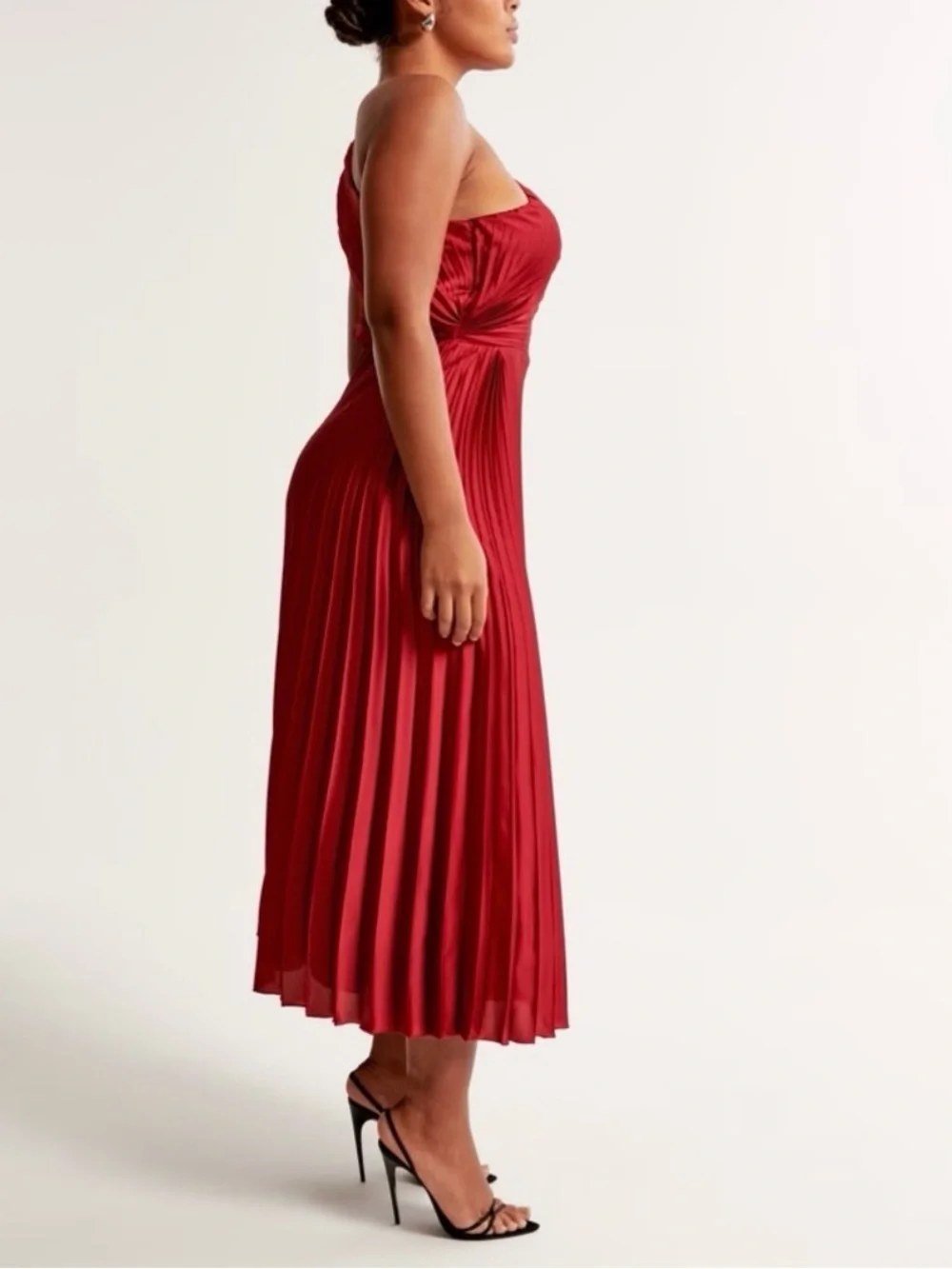 Abercrombie & Fitch Giselle One Shoulder Pleated Satin Maxi Dress Wine Size M